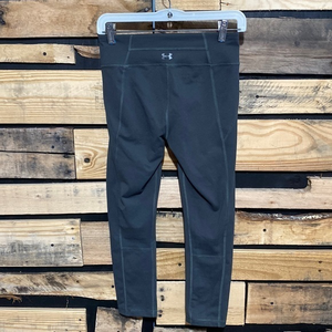 Under Armour Cropped Leggings‎ Small